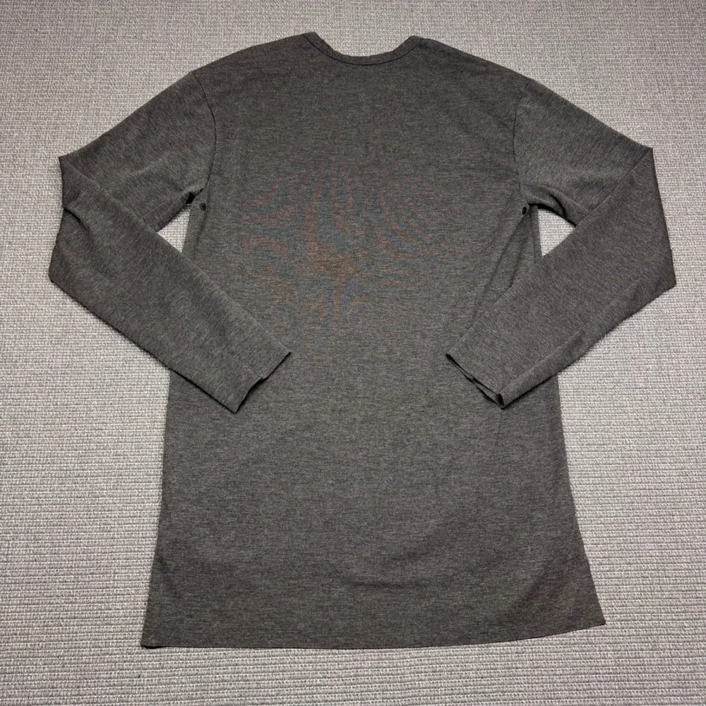 Jordan Mens Long Sleeve Crew‎ Neck Drop Tail Shirt Charcoal Gray Medium